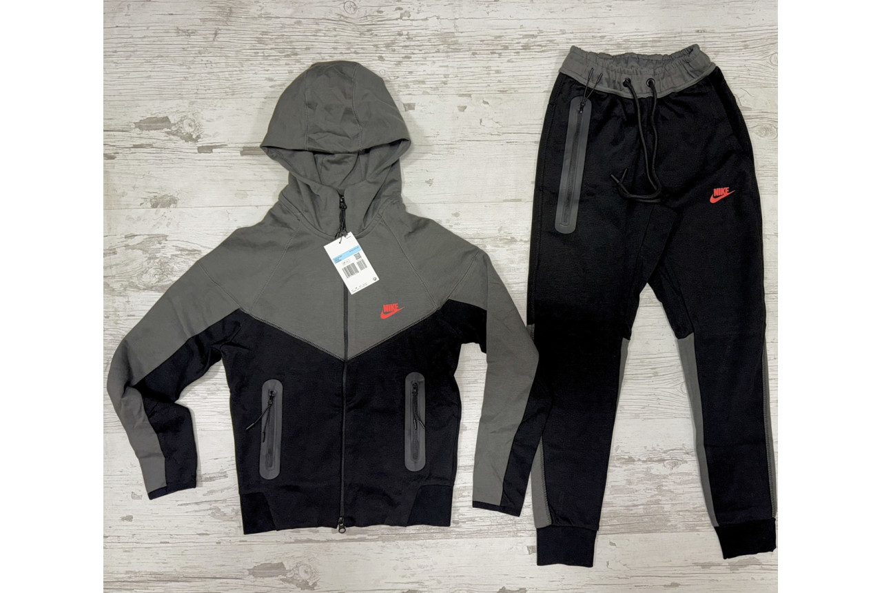 8412 Детски екип Tech Fleece черно тъмно сиво